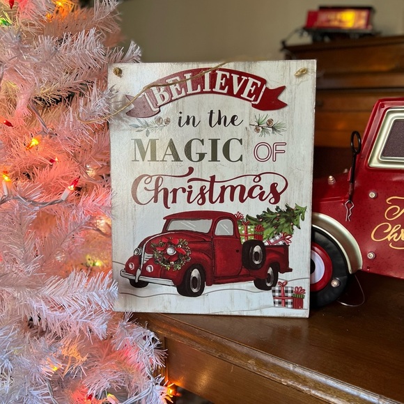 ❤️ Vintage Christmas Red Truck
Believe in the Magic Of
Christmas Wall Decor - Picture 1 of 6